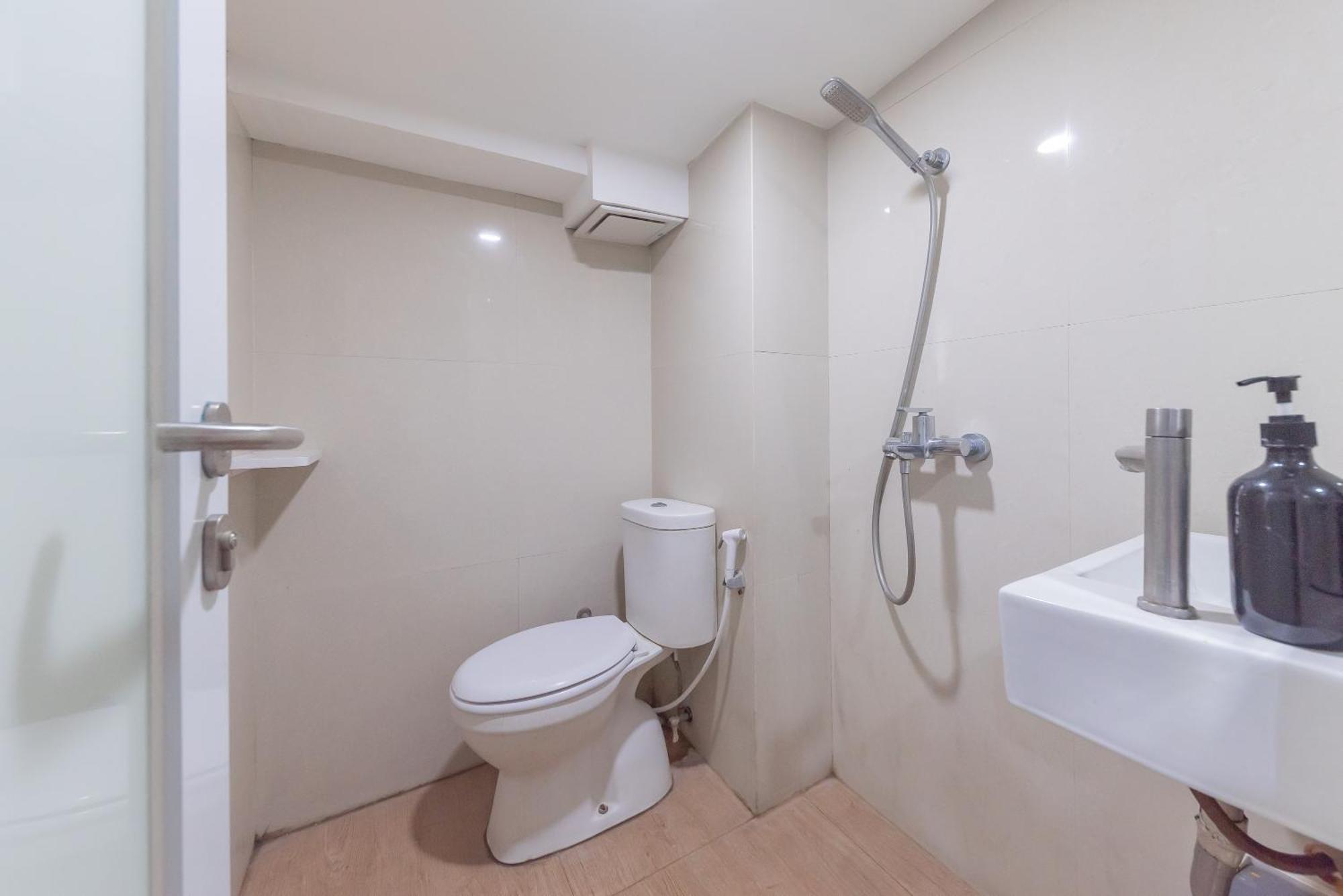 Reddoorz Hostel At Kiara Cozy Kircon バンドゥン エクステリア 写真