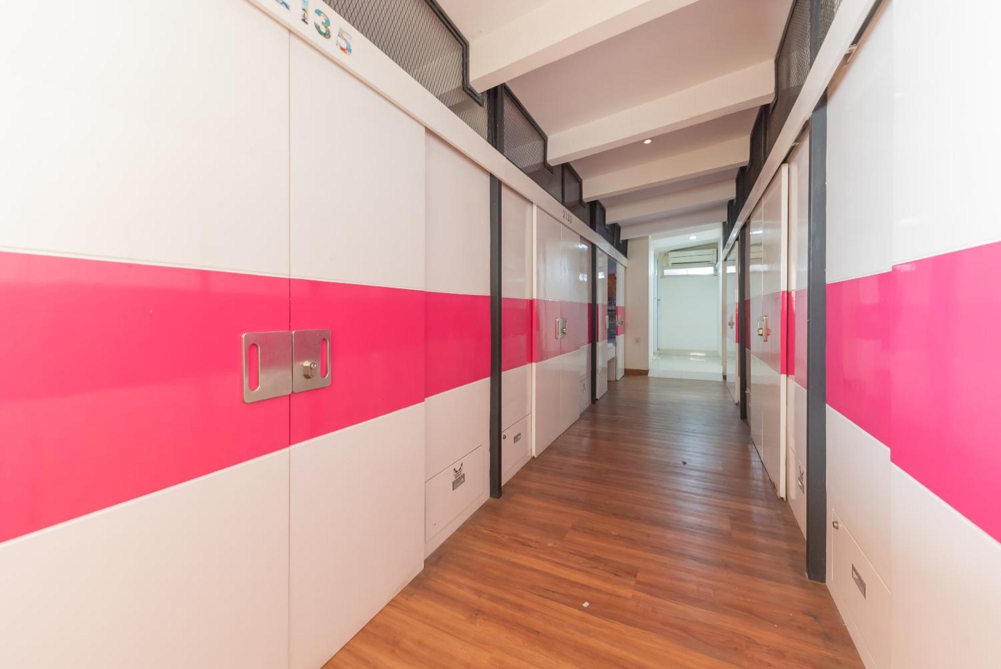 Reddoorz Hostel At Kiara Cozy Kircon バンドゥン エクステリア 写真