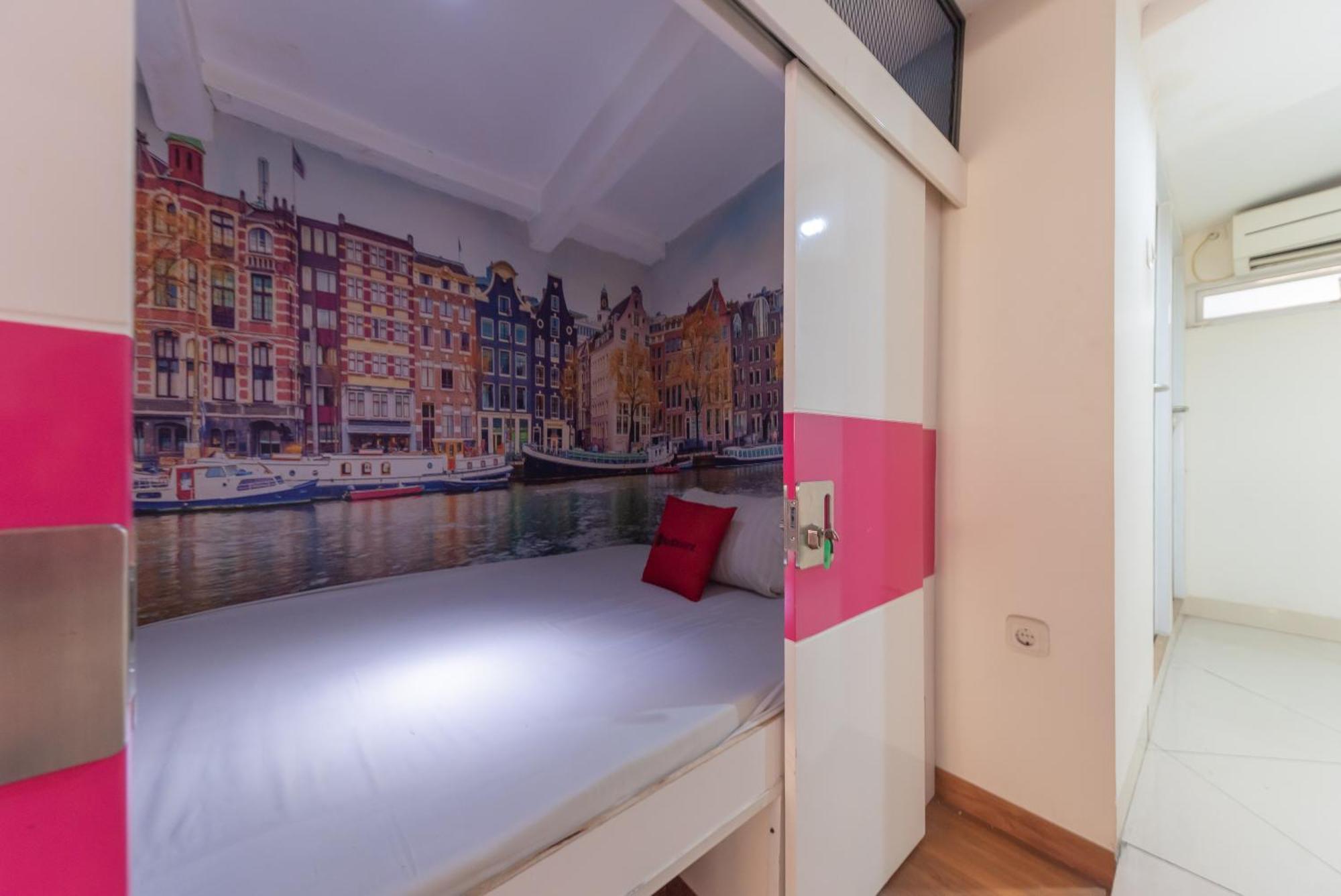 Reddoorz Hostel At Kiara Cozy Kircon バンドゥン エクステリア 写真